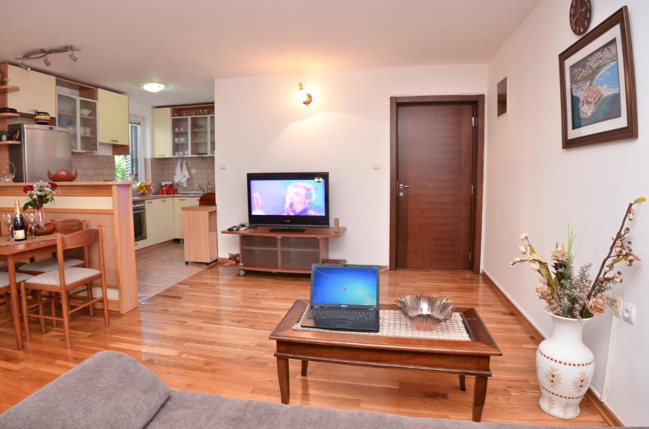 Apartments Petkovic ブドヴァ エクステリア 写真