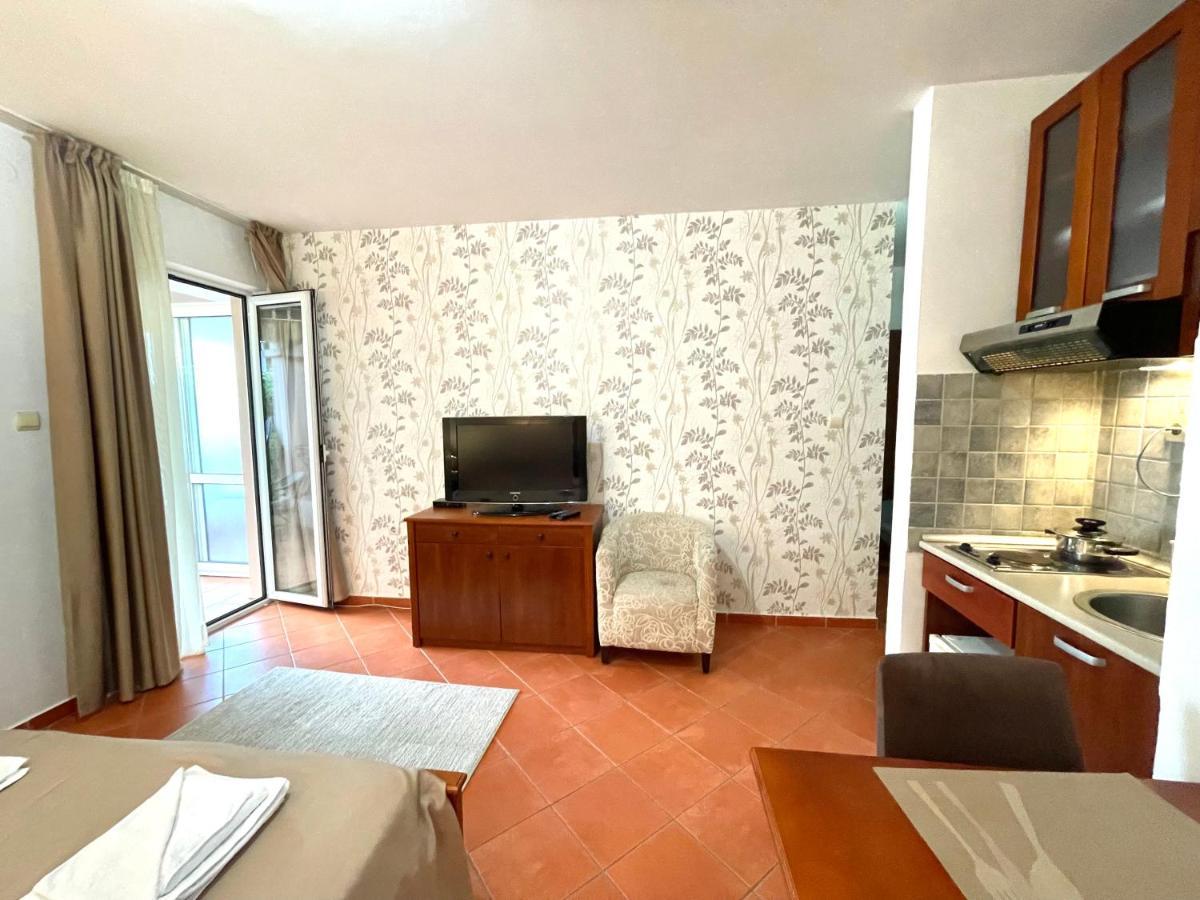 Apartments Petkovic ブドヴァ エクステリア 写真